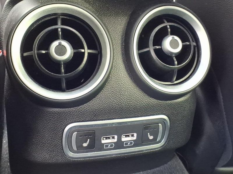 Used 2022 Alfa Romeo Giulia TiImage 12