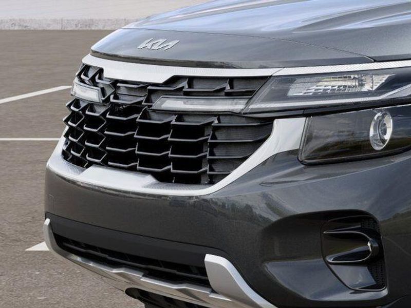 New 2026 Kia Seltos EXImage 13