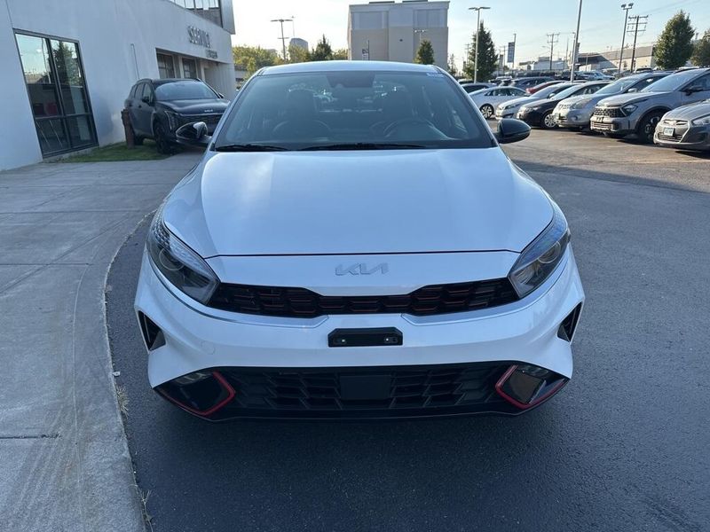 2023 Kia Forte GT-Line photo 3