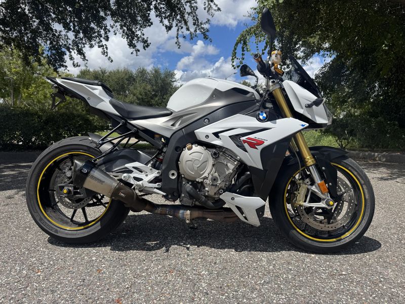 2014 BMW S 1000 R