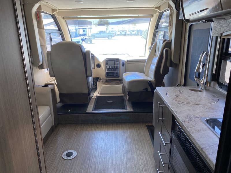 2018 THOR VEGAS 24.1 Image 7