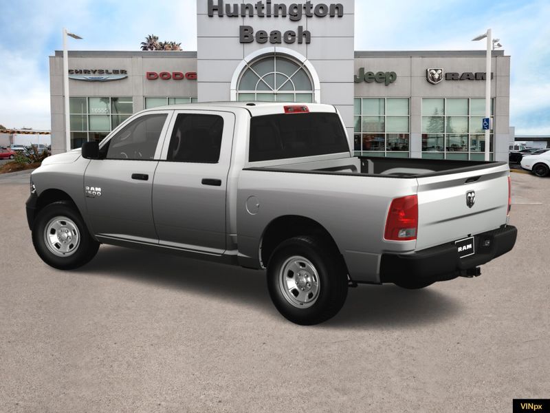 2023 RAM 1500 Classic Tradesman Crew Cab 4x2Image 4