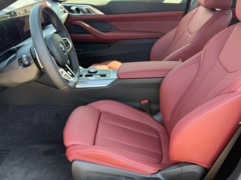 New 2026 BMW 4 Series M440iImage 17