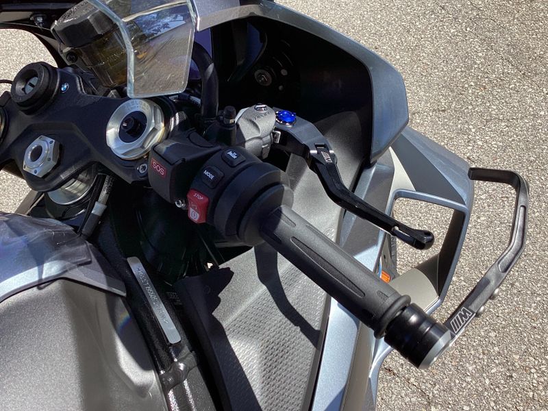 2025 BMW S 1000 RR 