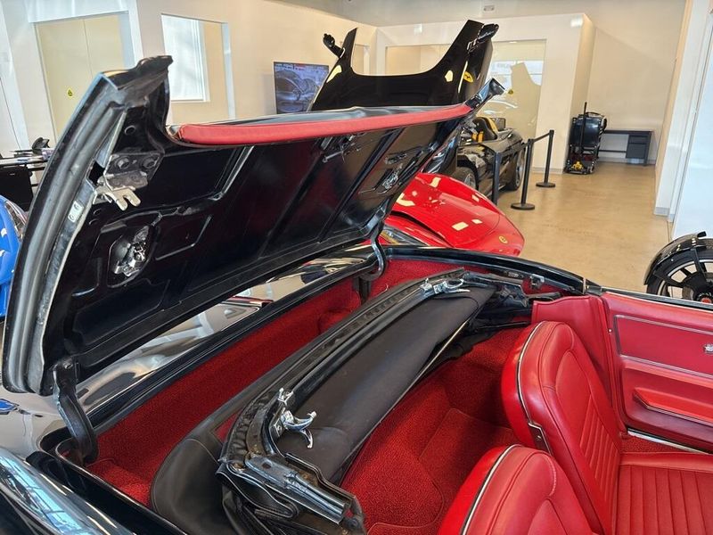1967 Chevrolet Corvette 327/300 3-speed