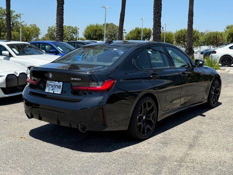 New 2026 BMW 3 Series 330iImage 8