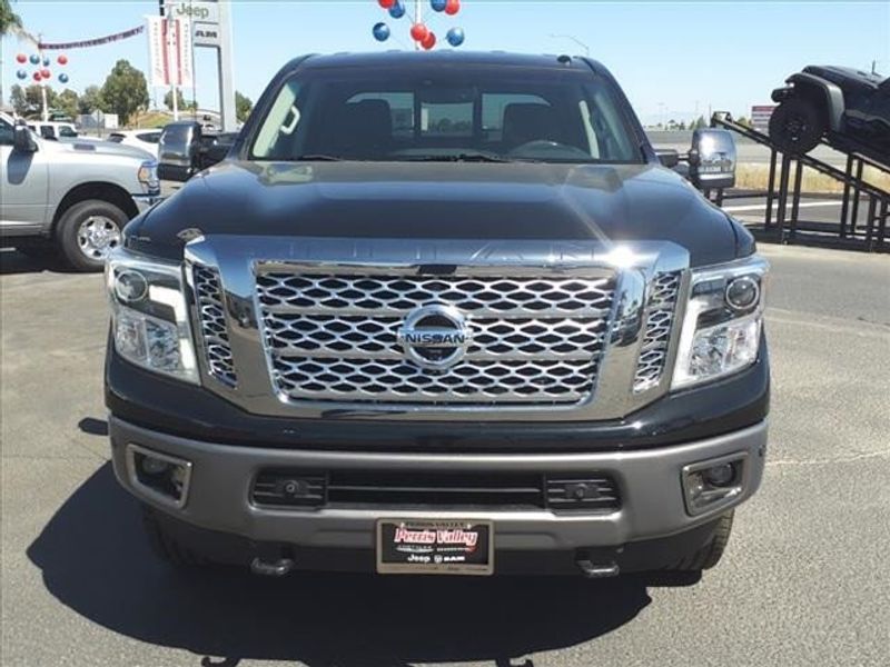 2018 Nissan Titan XD Platinum ReserveImage 2