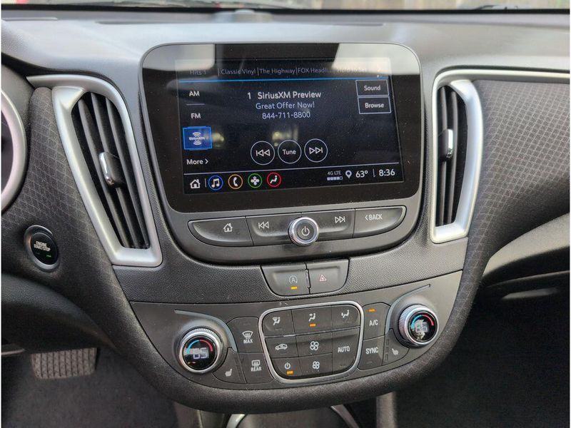 Used 2024 Chevrolet Malibu LTImage 13