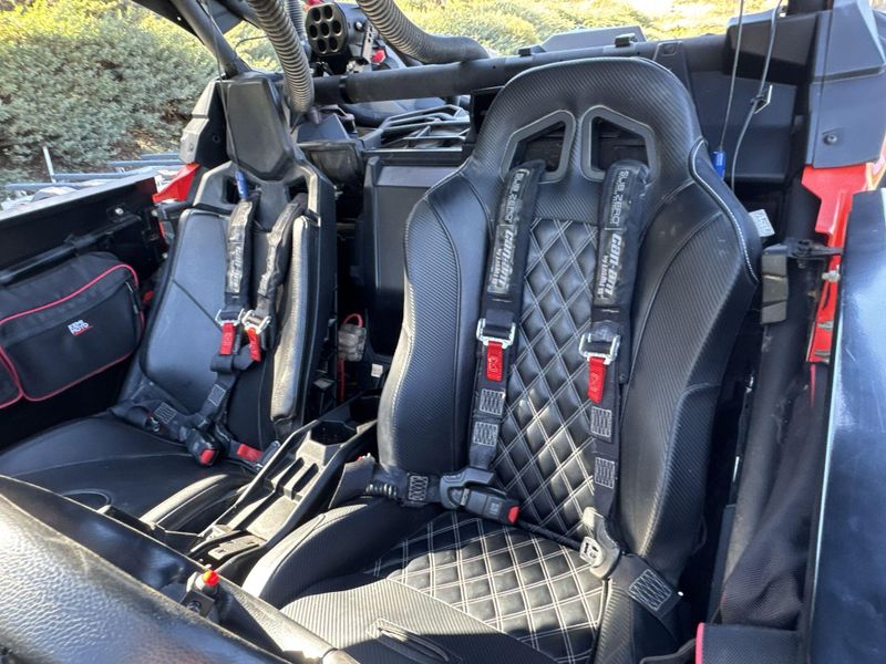 Used 2020 Can-Am SSV MAV TURBO R RS CR&sol;W 20 CALI Image 15