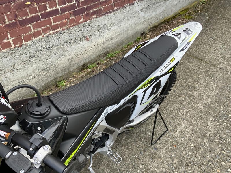 2025 Triumph TF 450-RC Edition