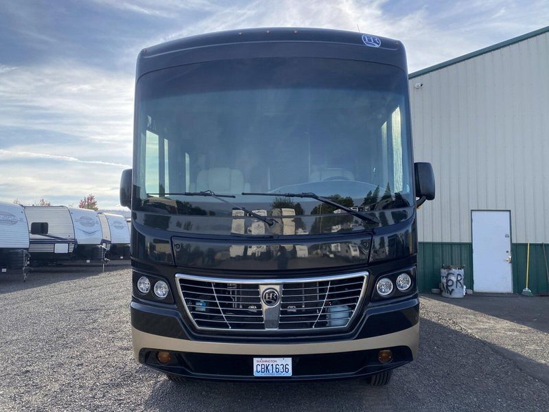 Used 2016 HOLIDAY RAMBLER VACATIONER 34ST MOTOR HOME Image 7