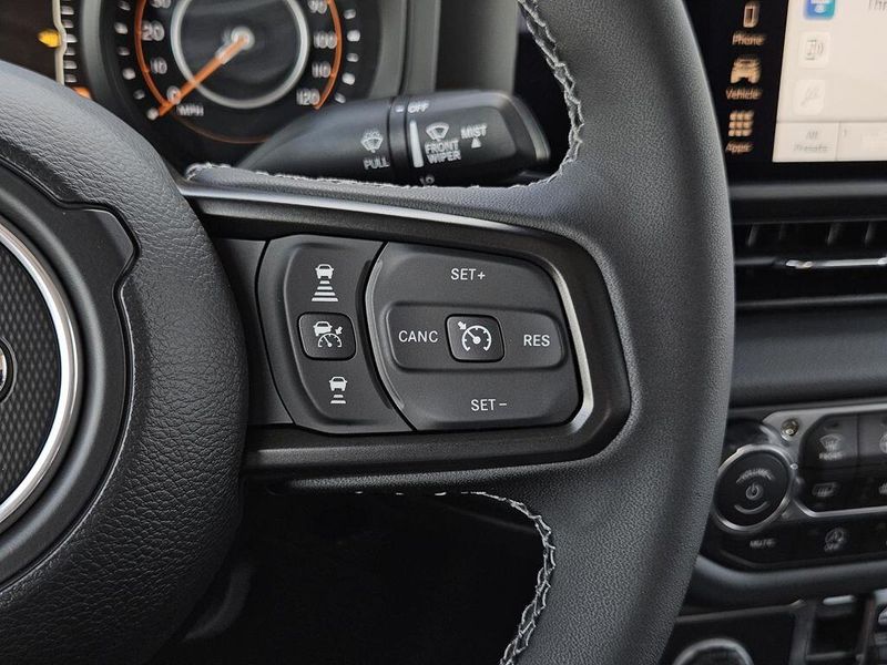 2025 Jeep Gladiator High Tide 4x4Image 12