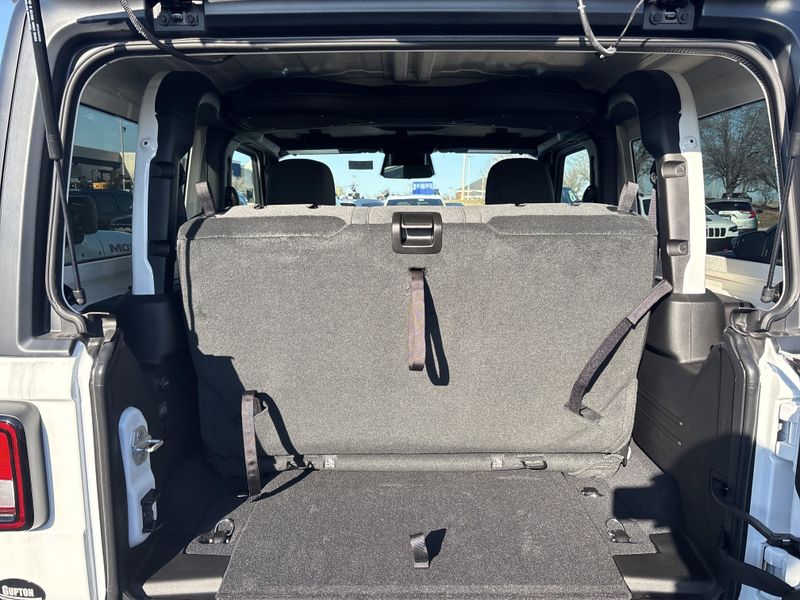 New 2026 Jeep Wrangler 2-door Sport SImage 9