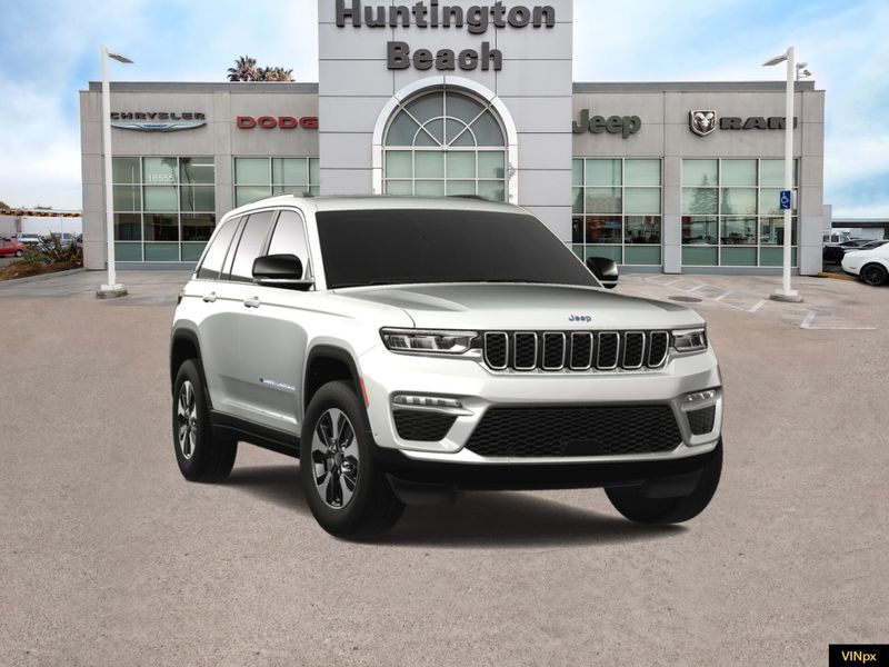 2023 Jeep Grand Cherokee 4xe Base 4x4 in a Bright White exterior color and Global Blackinterior. BEACH BLVD OF CARS beachblvdofcars.com 