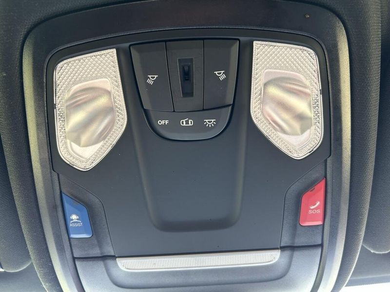 2024 Ram 2500 Big Horn photo 33