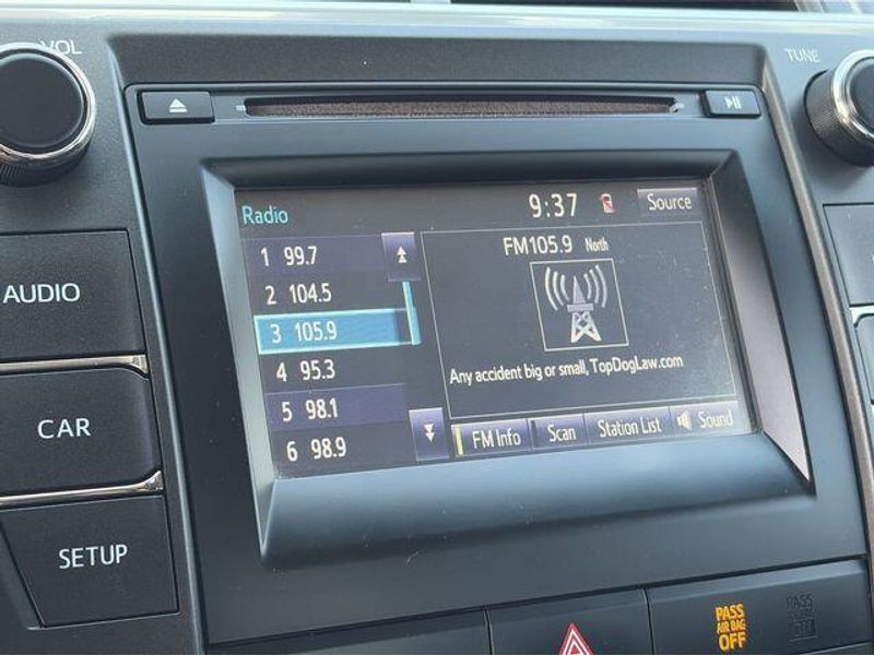 Used 2017 Toyota Camry XLEImage 24