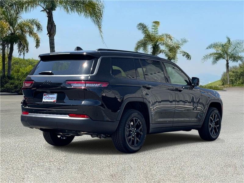 New 2026 Jeep Grand Cherokee L Laredo Altitude 4x2