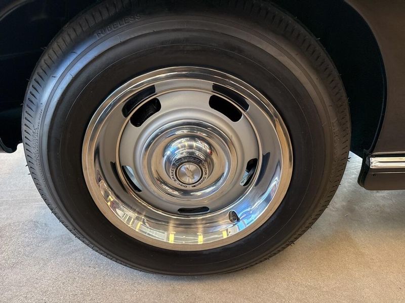 1967 Chevrolet Corvette 327/300 3-speed