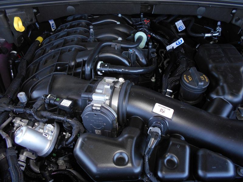 2025 Jeep Grand Cherokee Summit Reserve 4x4Image 5