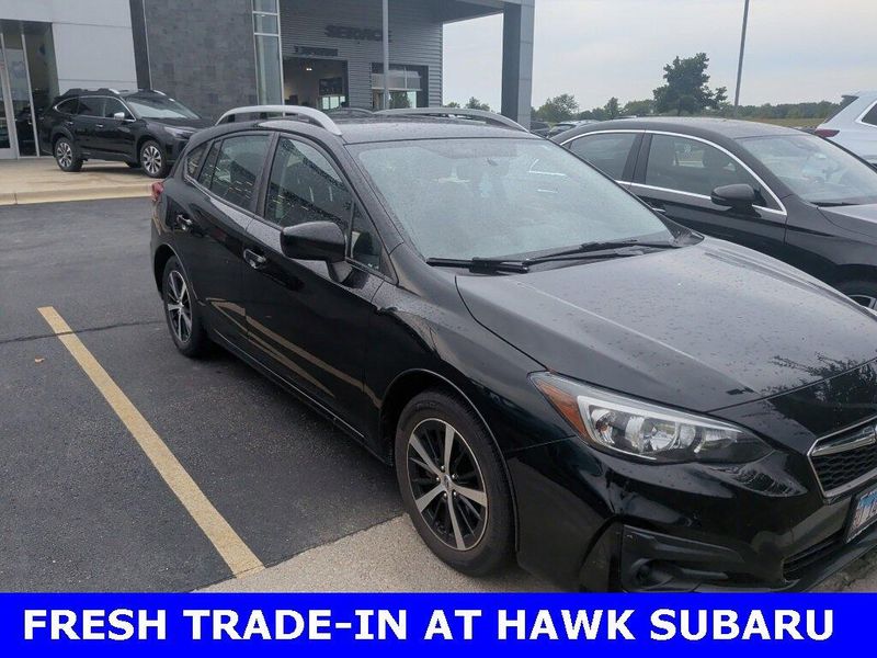 2019 Subaru Impreza 2.0i Premium photo 2