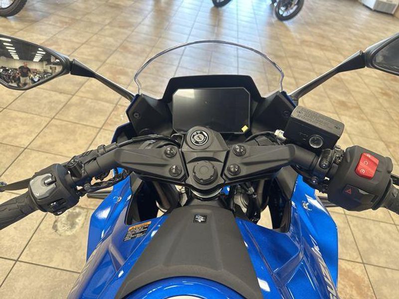 New 2026 Suzuki GSX-8R Image 21