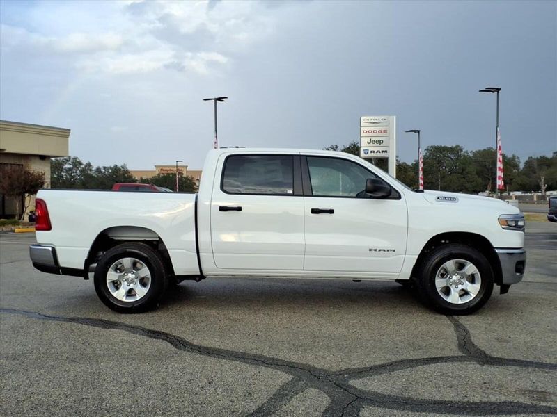 2026 Ram 1500 Tradesman photo 2