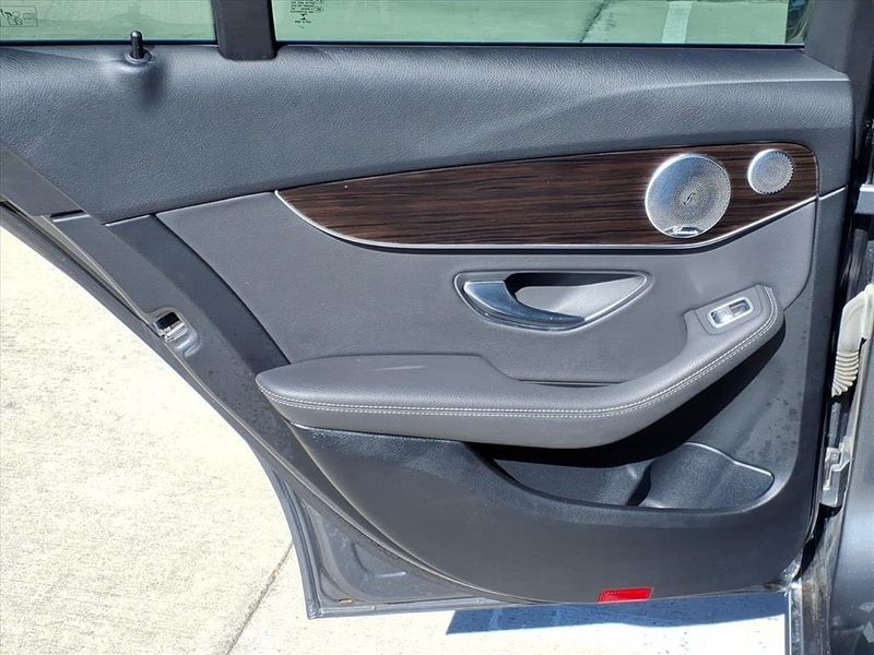 Used 2021 Mercedes-Benz C 300 300Image 11
