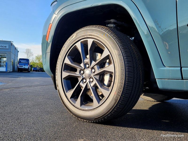 New 2026 Jeep Grand Cherokee L Limited Reserve 4x4