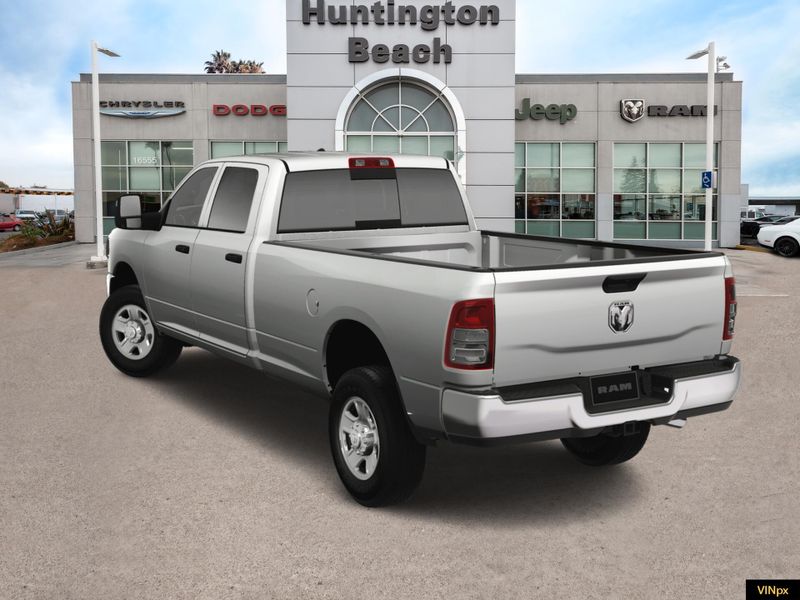 2023 RAM 2500 Tradesman Crew Cab 4x2 Long BoxImage 4