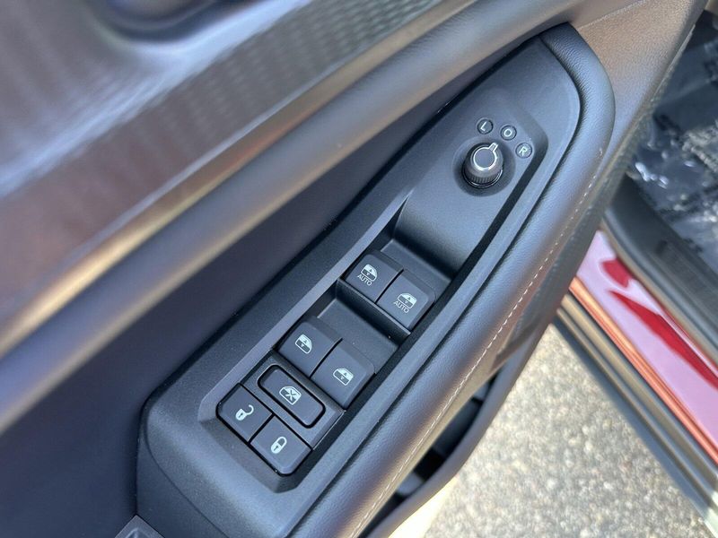 2024 Jeep Grand Cherokee L Altitude XImage 14