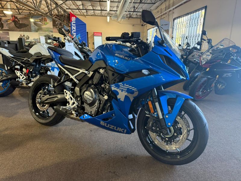 New 2026 Suzuki GSX-8R Image 9