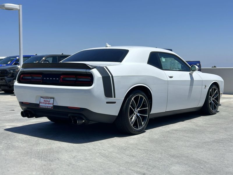 Used 2018 Dodge Challenger R/T Scat PackImage 3