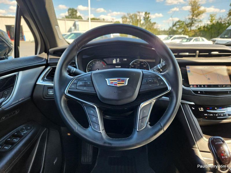 Used 2025 Cadillac XT5 Premium Luxury AWD