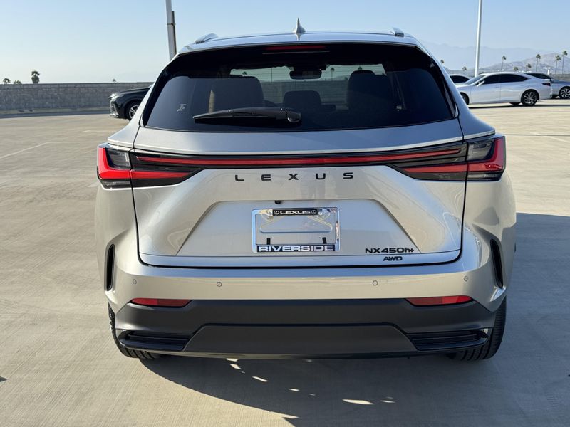 New 2026 Lexus NX 450h+ PremiumImage 9