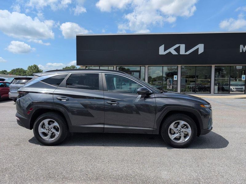2023 Hyundai Tucson SELImage 6