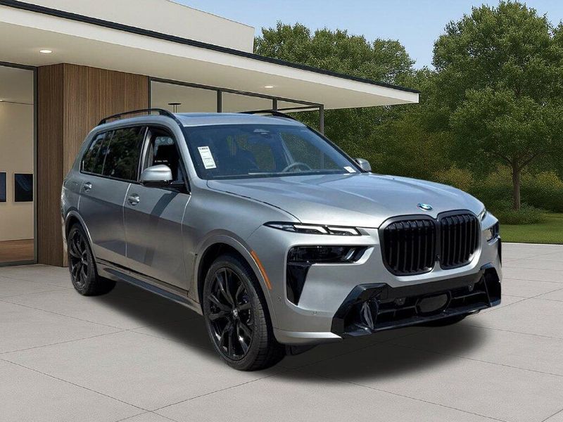 New 2027 BMW X7 xDrive40iImage 6