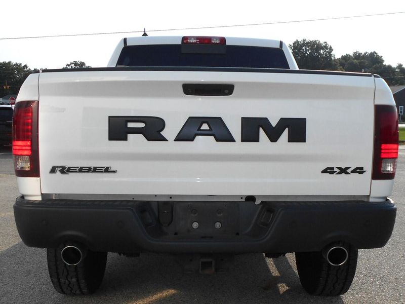2016 RAM 1500 RebelImage 22