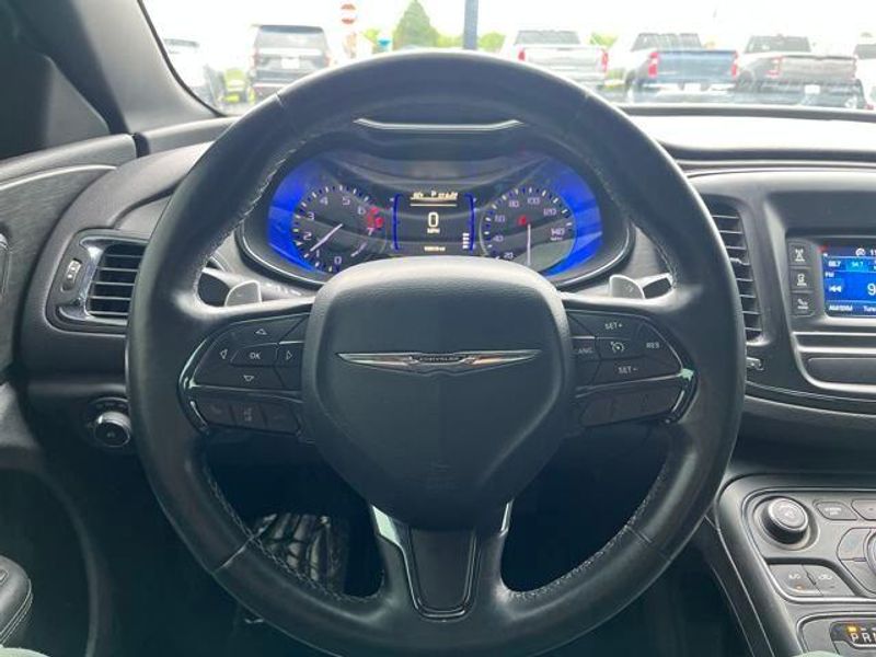 2016 Chrysler 200 S