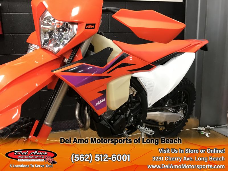 2024 KTM 350 XW-F  in a ORANGE exterior color. Del Amo Motorsports of Long Beach (562) 362-3160 delamomotorsports.com 