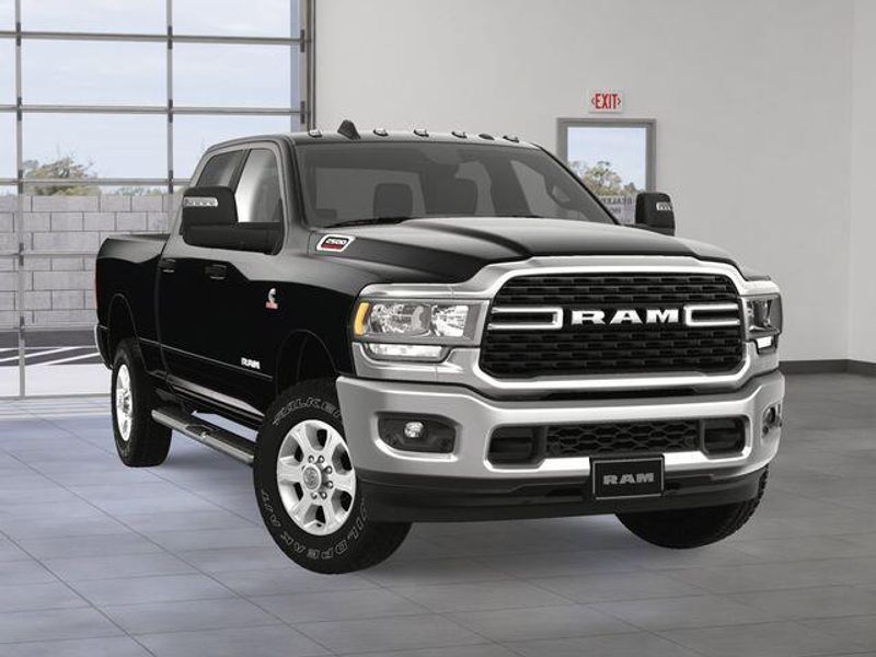 New 2023 RAM 2500 Big Horn Crew Cab 4x4 6