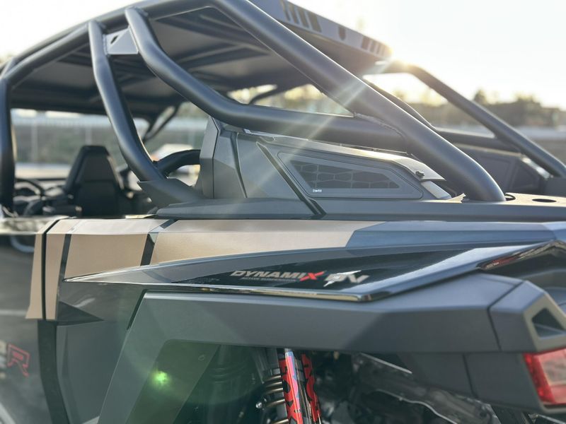 2025 Polaris RZR PRO R 4 ULTIMATE Image 3