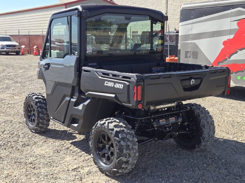 New 2027 Can-Am DEFENDER DPS CAB HD9 