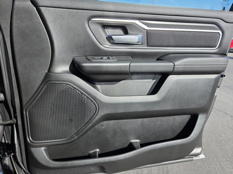 2025 Ram 1500 Big Horn photo 29