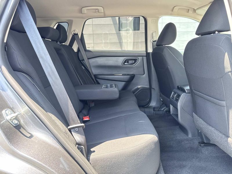 Used 2024 Nissan Rogue AWD S