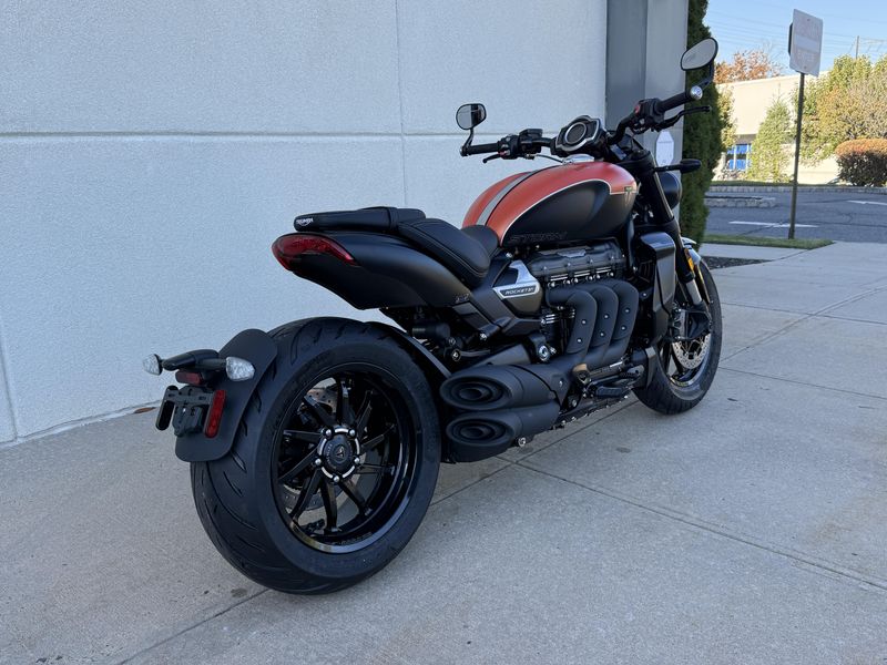 2026 Triumph ROCKET 3 STORM RImage 3