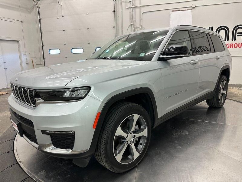 2023 Jeep Grand Cherokee L LimitedImage 12