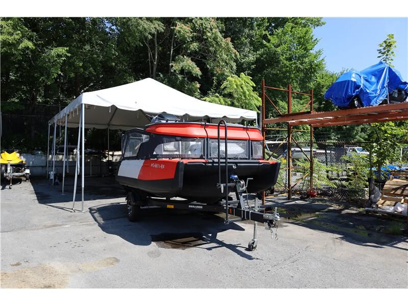 Used 2024 SEADOO SWITCH 13 Image 2