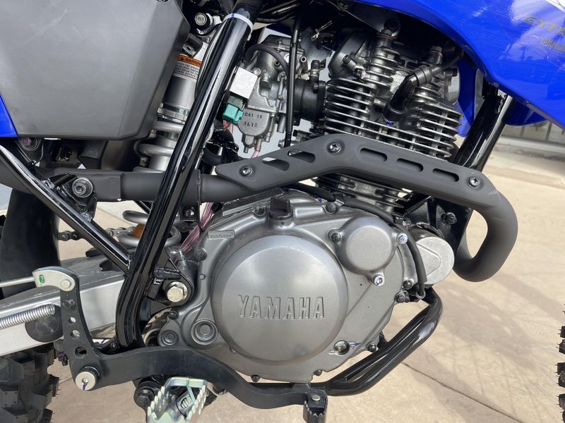 2025 Yamaha TT-R230 Image 26