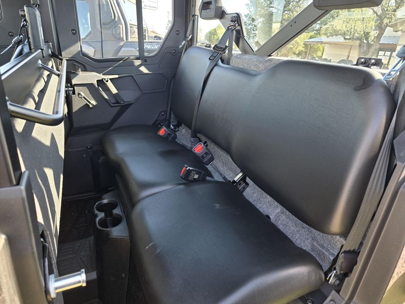 NEW 2027 POLARIS RANGER CREW XP 1000 CAB Image 17
