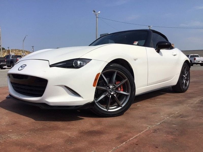 2019 Mazda MX-5 Miata ClubImage 18